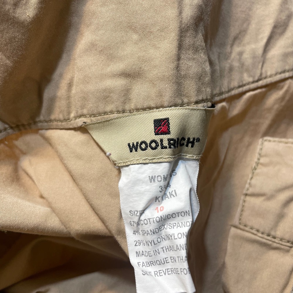 Woolrich Women's High Rise Khaki Nylon Bermuda Active Athletic Shorts Size 10 - Picture 8 of 8
